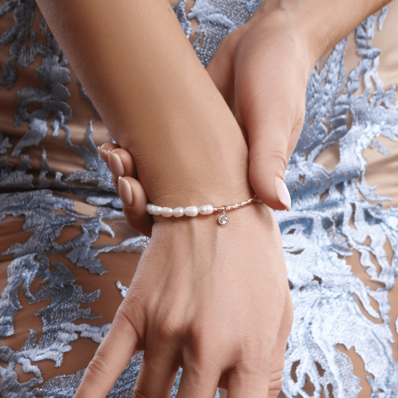 Elegancia Atemporal Pulsera De Perlas Y Circonitas