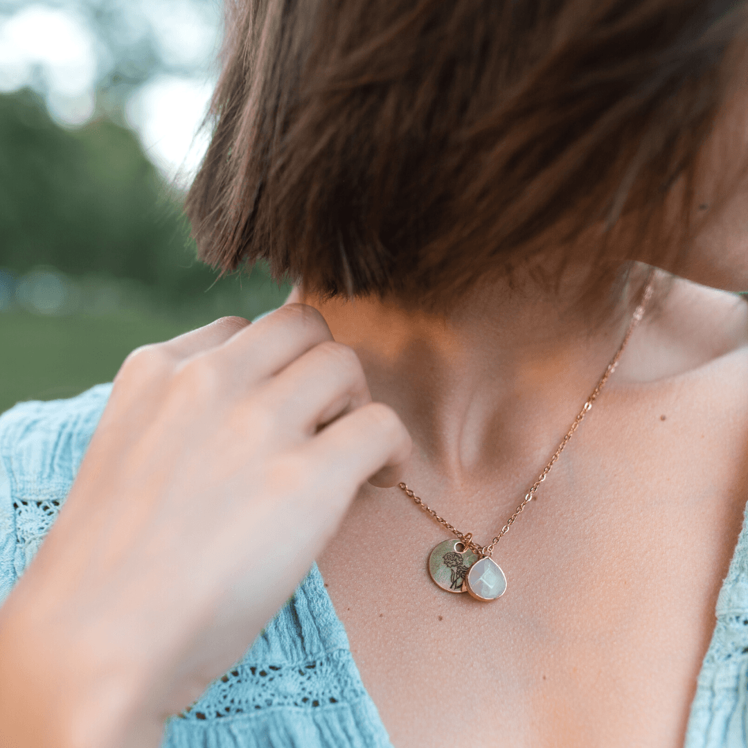 Collar De Regalo De Piedra De Nacimiento Floral