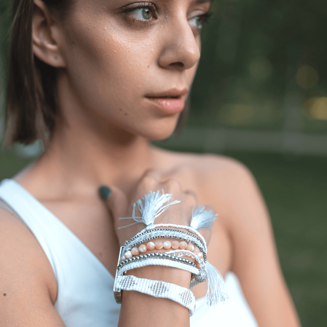 Pulsera De Shamballa Con Cuentas De Velo Blanco