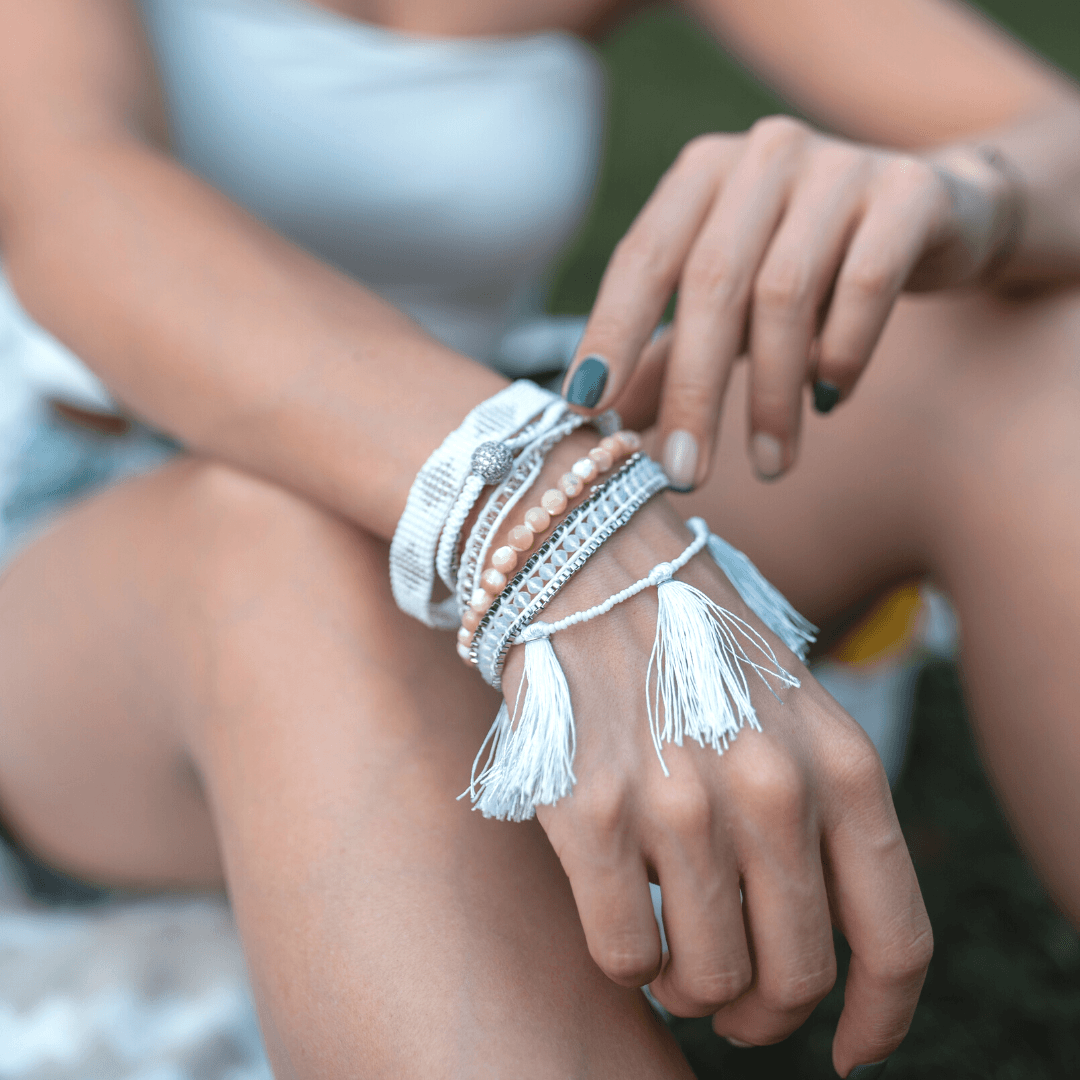 Pulsera De Shamballa Con Cuentas De Velo Blanco