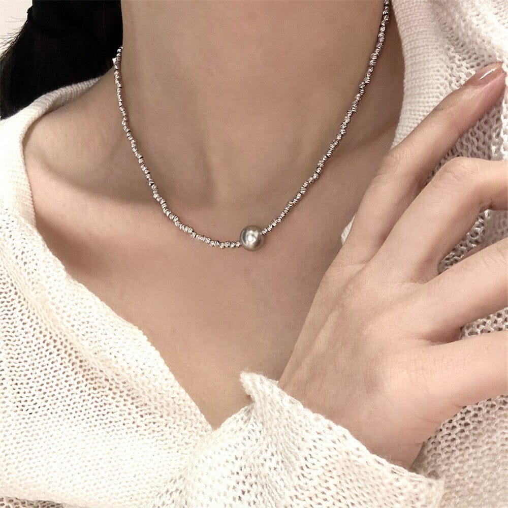 Collar De Perlas De Plata Con Textura Simplemente Elegante