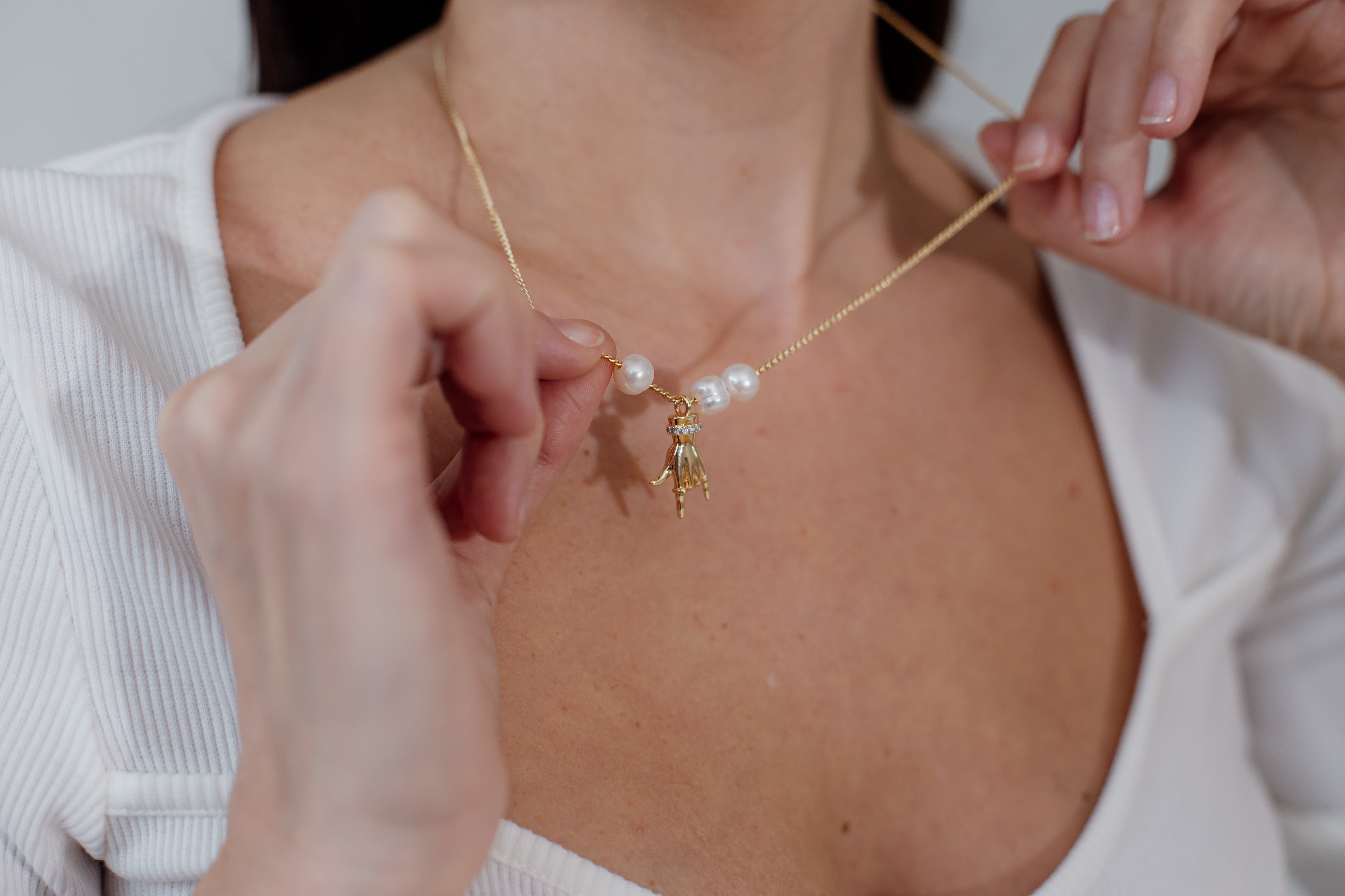 Collar De Oro Con Perlas De La Mano De Buda